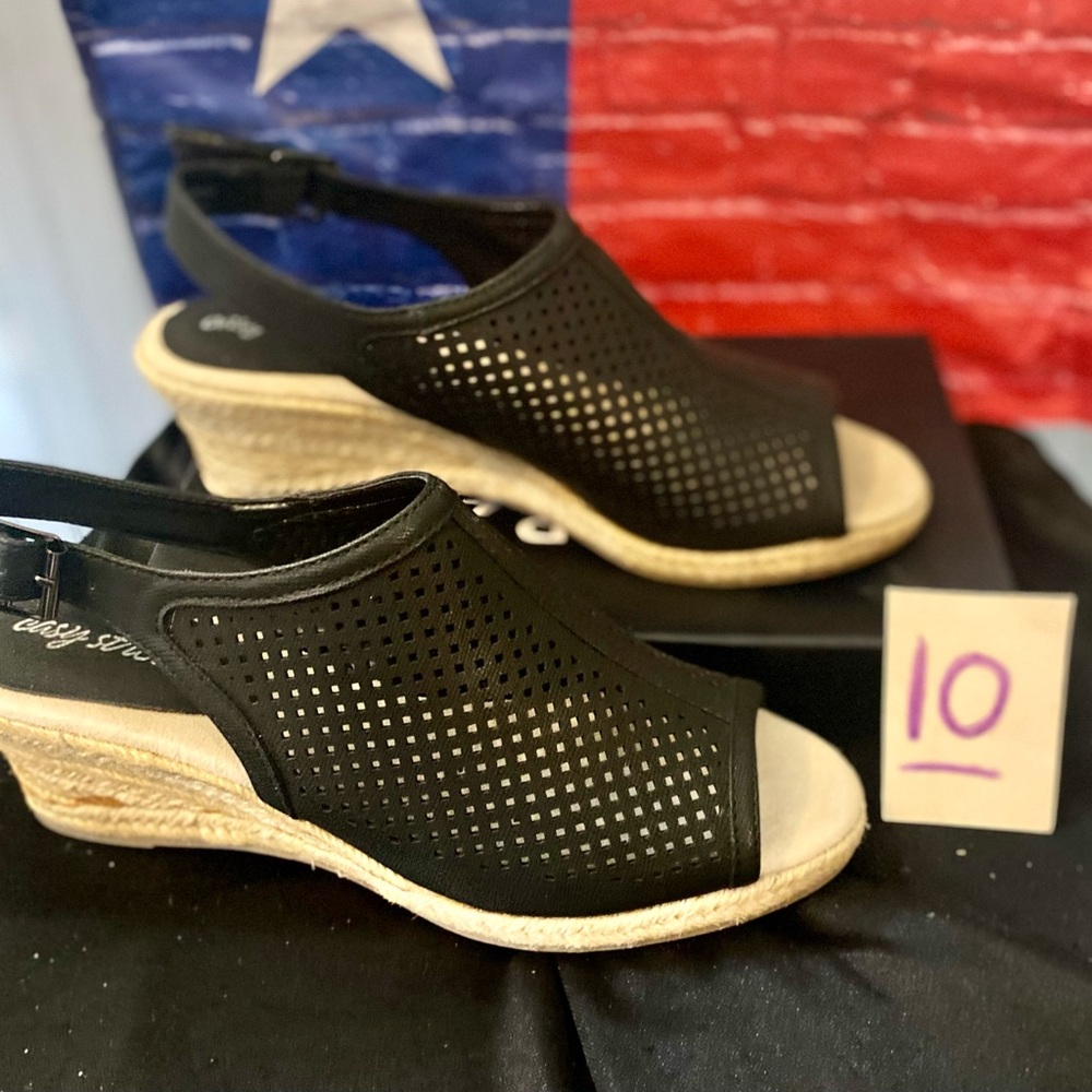 Size 10 Ladies wedges